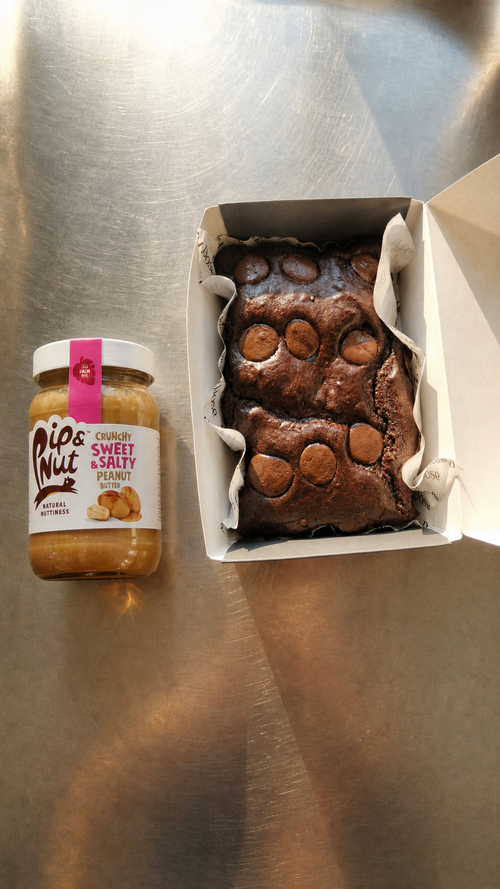 Protein Brownie Cake + Crunchy Pip & Nut Peanut Butter